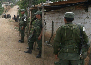 Fuerzas de seguridad secuestran a vecino simulando ser delincuentes