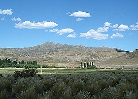 Cerro Tres Puntas en Campana Mahuida