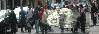 Comunidad de Cangregillos marcha en San Salvador de Jujuy