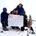 La defensa del agua llegó a la cumbre del Aconcagua