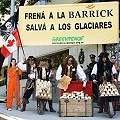 Piratas contra Barrick en la embajada de Canadá