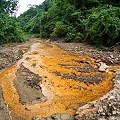 Campesinos afirman operaciones Barrick Gold afectan fuentes acuíferas
