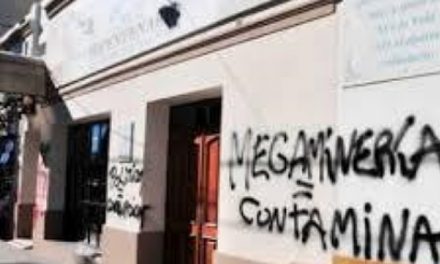 Caso de los grafitis contra la megaminería: piden que se cierre la causa
