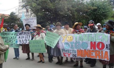 Regantes de Oruro rechazan rotundamente la ley minera