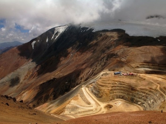 Barrick recurrió el fallo de la justicia para defender su indefendible proyecto Pascua Lama