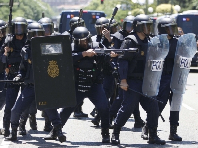 Por ley, policía y ejército son socios de las mineras en Honduras