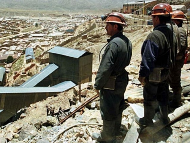 Estado, transnacionales y cooperativas en la minería boliviana