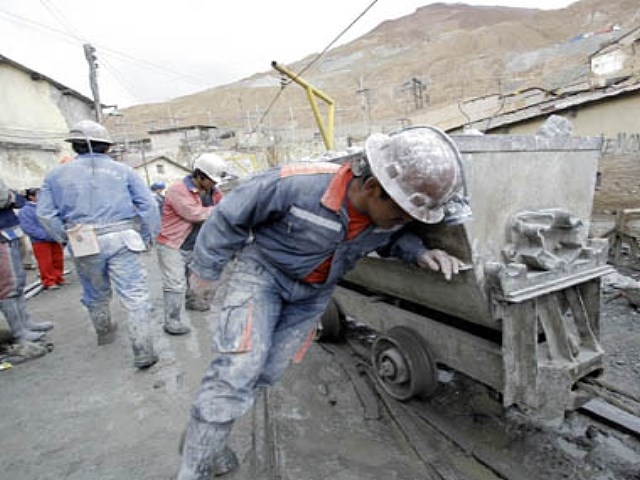Minería deja poco rédito al Estado boliviano