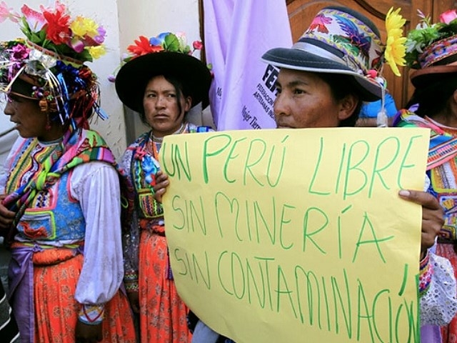 El Perú tiene un Estado narco, minero y militar