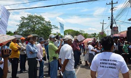 Pobladores de muncipios de Choluteca protestan contra explotación minera
