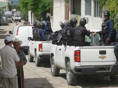Comuneros de Huehuetlán fueron intimidados por policías por oponerse a minería