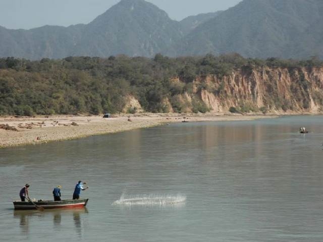 Piden no consumir agua del río Pilcomayo por derrame minero que afecta a Bolivia, Argentina y Paraguay