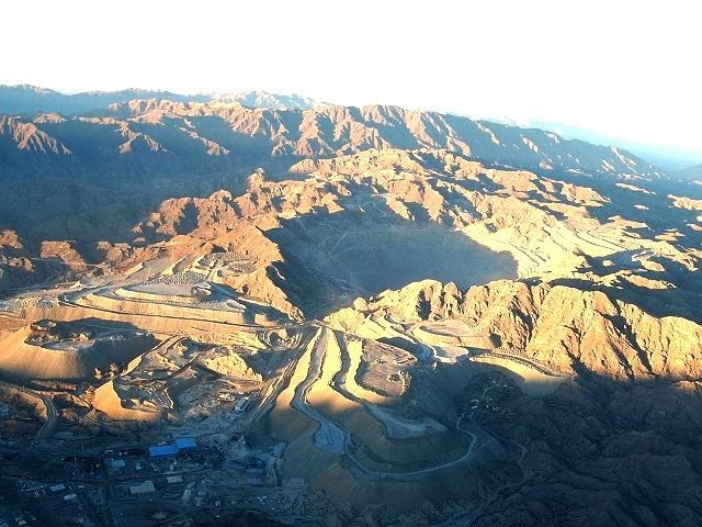 “Montaña que se vuela, montaña que no está más”