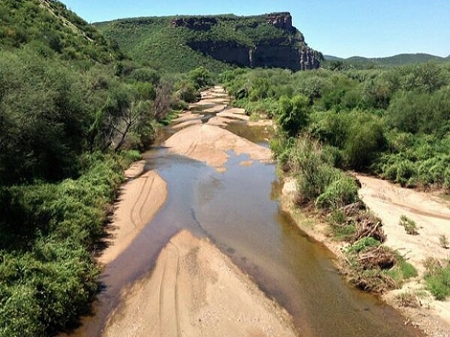 La “limpieza” del derrame en el río Sonora, sólo pantalla