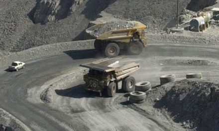 Gobierno aprueba nuevo reglamento ambiental para regular actividad minera