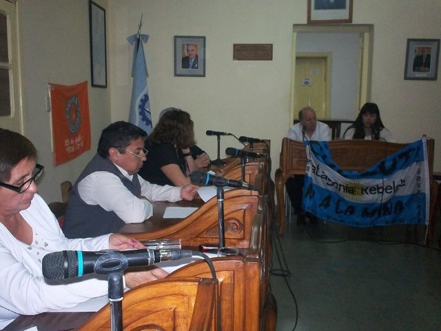 El Concejo Deliberante de Esquel apoya el proyecto de ley para prohibir la megaminería