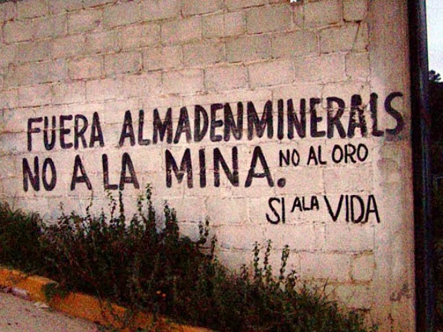 Denuncian campaña de mentiras y cooptación de la minera Almaden Minerals