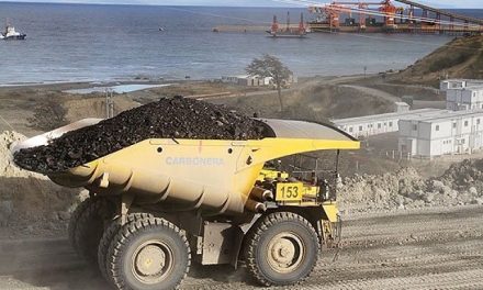 Población recibe con cautela millonaria multa sobre Minera Invierno de Isla Riesco