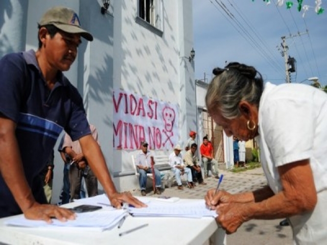 El 44 por ciento del territorio de Colima, concesionado a mineras