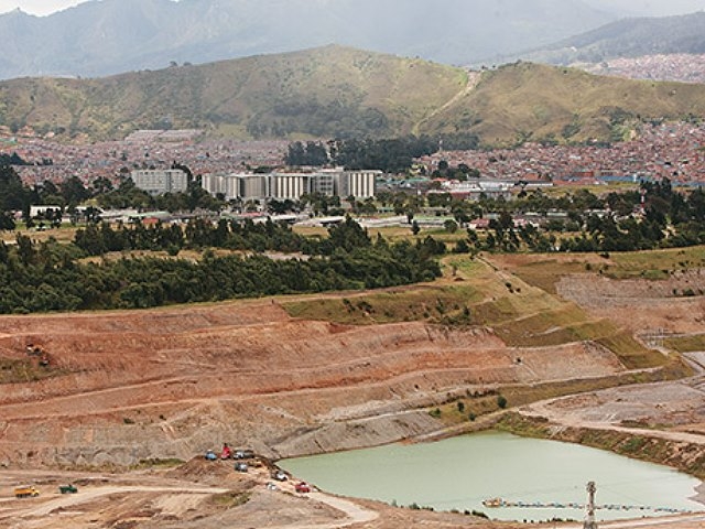 Distrito y comunidad se unen para pedir cese de minería de áridos en Bogotá
