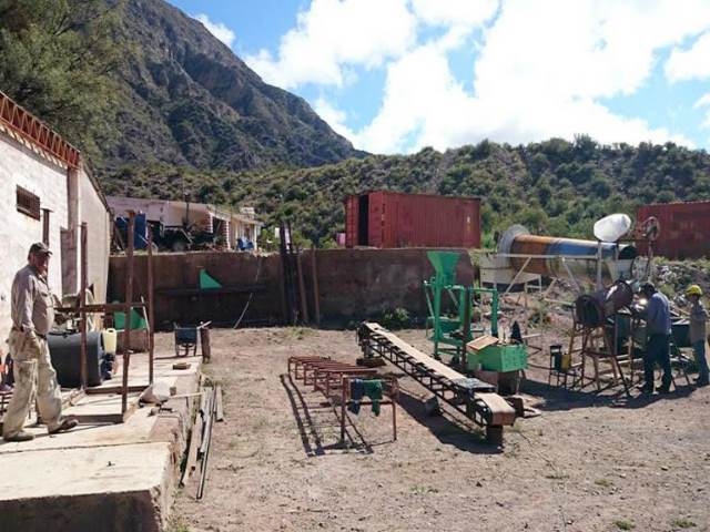 Una empresa minera denunció a 35 vecinos de Famatina por un supuesto atentado