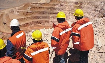 Grandes mineras que extraen oro y plata pedirían suspensión de algunos tributos al gobierno sanjuanino