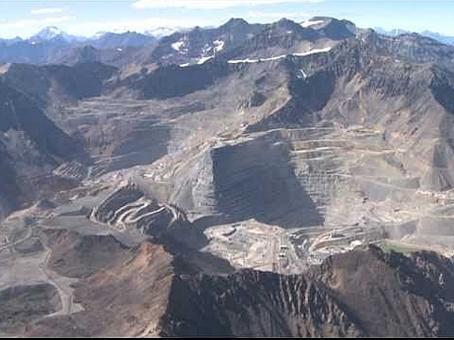 Chilena Codelco demorará dos años reformular expansión mina Andina y hacer nuevo trámite ambiental