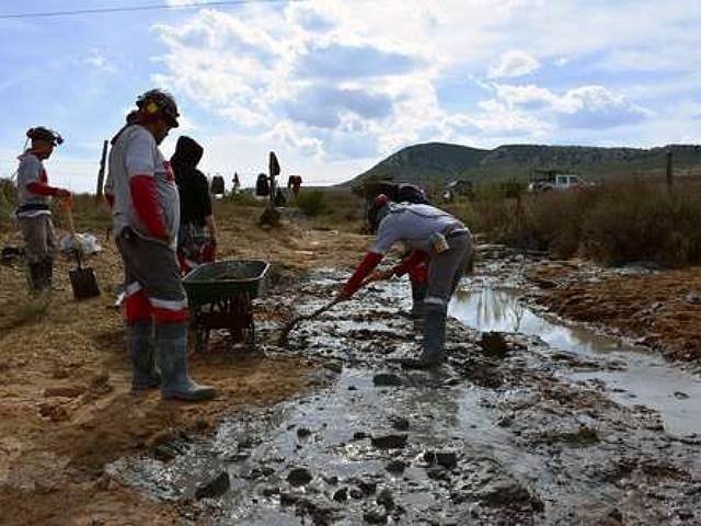 Se derraman 450 toneladas de residuos tóxicos de una mina en Zacatecas
