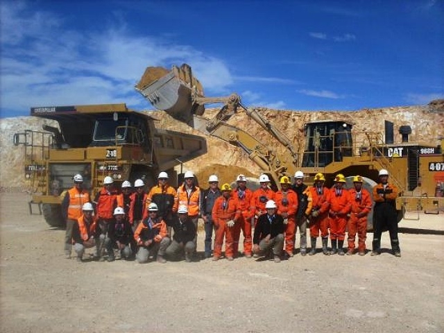Mineros de Cerro Vanguardia de paro por pésimas condiciones de seguridad del trabajo