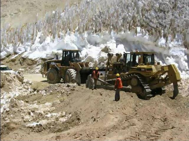 Ningún glaciar quedará protegido con la engañosa ley de Bachelet