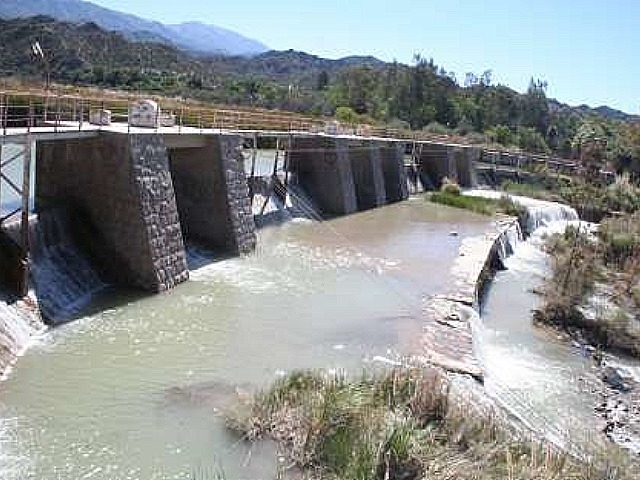 Distritos de Jáchal siguen con agua no apta para consumo humano