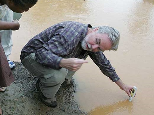 Barrick fracasó en evitar que el hidrogeólogo Robert Moran investigue a Veladero