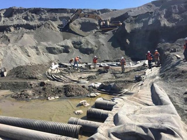 Minera del grupo Aurico Gold derrama 400 mil litros de cianuro en Sonora
