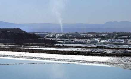 Comisión de diputados chilenos evaluará in situ los daños de la minería en el Salar de Atacama