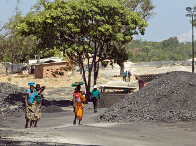 Denuncian que minería pone en riesgo a comunidades del lago Malaui