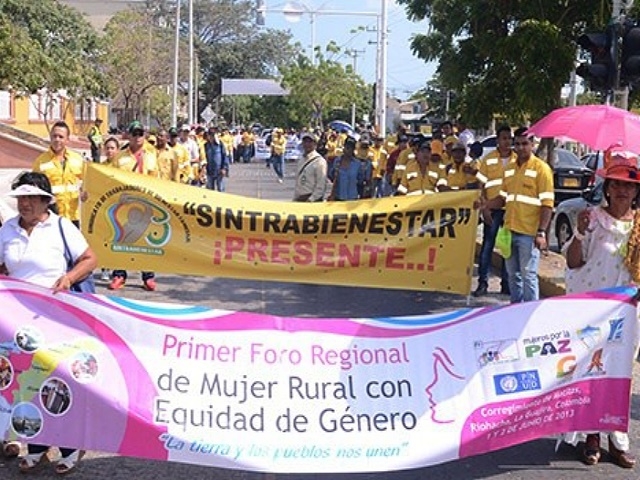 Movilizaciones sociales en la Guajira rechazan locomotora minera de Santos