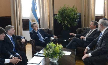 Pan American Silver le anunció a Macri que invertirá U$S 1.000 millones en el proyecto Navidad