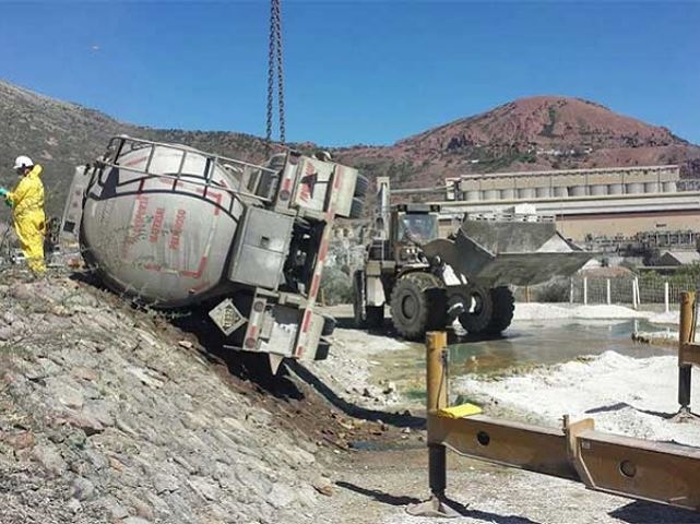 Analizan daños por nuevo derrame tóxico en mina de Grupo México en Nacozari