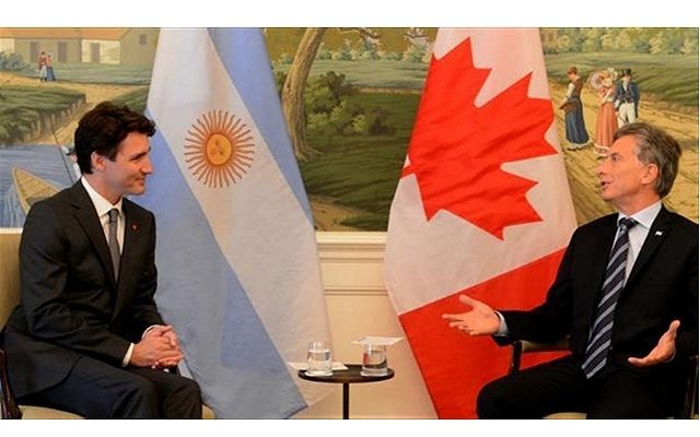 Mauricio Macri y Justin Trudeau acordaron cooperación en comercio, minería y refugiados