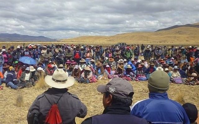 Pobladores se levantan contra minera Hudbay en Cusco