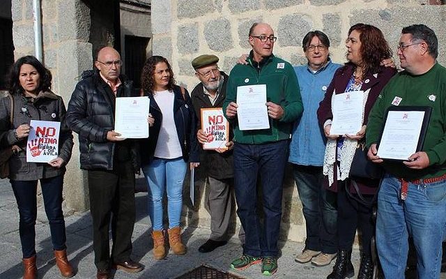 La Plataforma ‘No a la mina en la Sierra de Ávila’ acude a las Cortes de Castilla y León