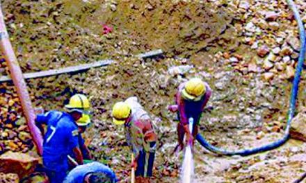 Cooperativas mineras bolivianas usan el 57% del agua que demanda la minería