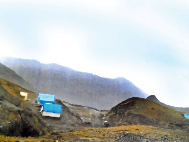 Se confirma múltiples concesiones mineras a empresa china en nevado Illimani