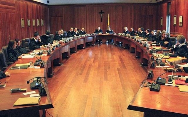 Corte Constitucional dejó en firme fallo que permite a alcaldes vetar proyectos mineros