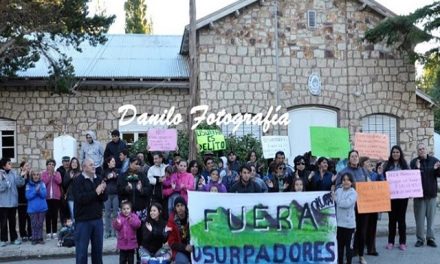 En Alto Río Senguer los vecinos se movilizaron contra usurpadores en el Parque Municipal Shoonem