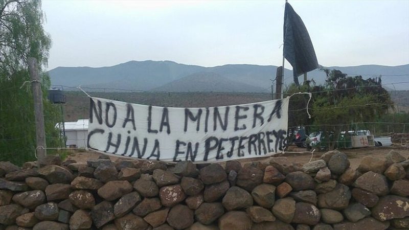 En Pejerreyes se eleva la tensión por conflicto minero