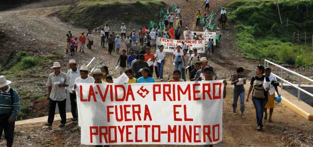 Demandamos la cancelación del modelo extractivo minero en Panamá