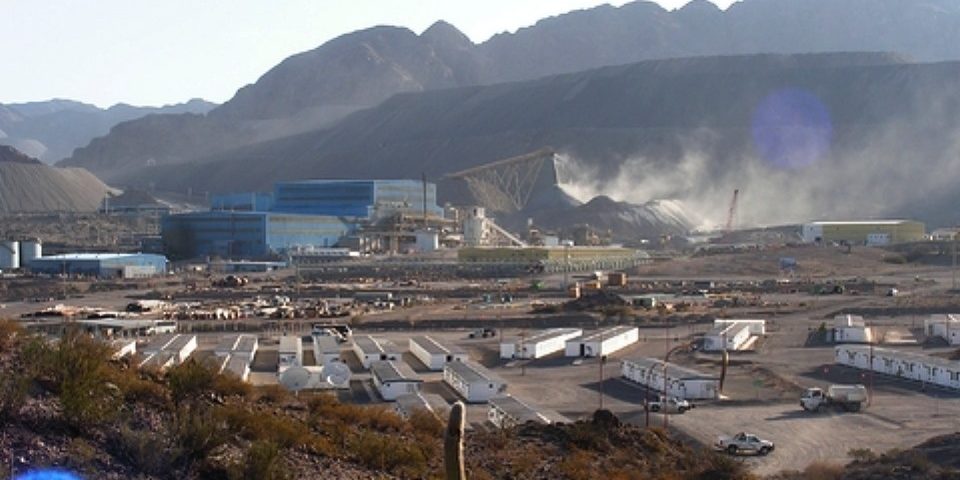 Minera La Alumbrera está operando y espera notificación de la suspensión