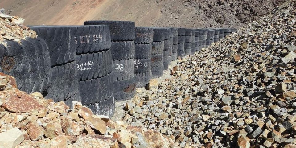 Ahora la minera chilena dice que no sacará los escombros del territorio argentino