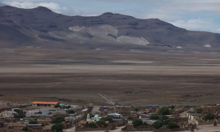 Denuncian desvío de agua desde Bolivia hacia minera a minera chilena